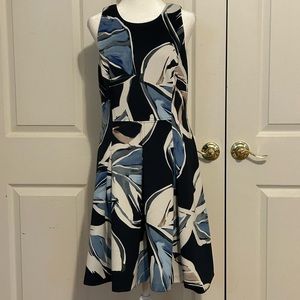 Vince Camuto blue and cream floral dress size 12
